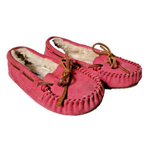Minnetonka Sz 13 Cassie Pink Suede Faux Fur Lined Slipper Moccasin Youth Girls